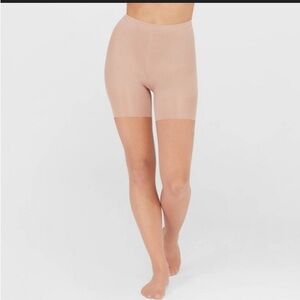 Seamless Nude Shapewear Shaping Sheers size 5